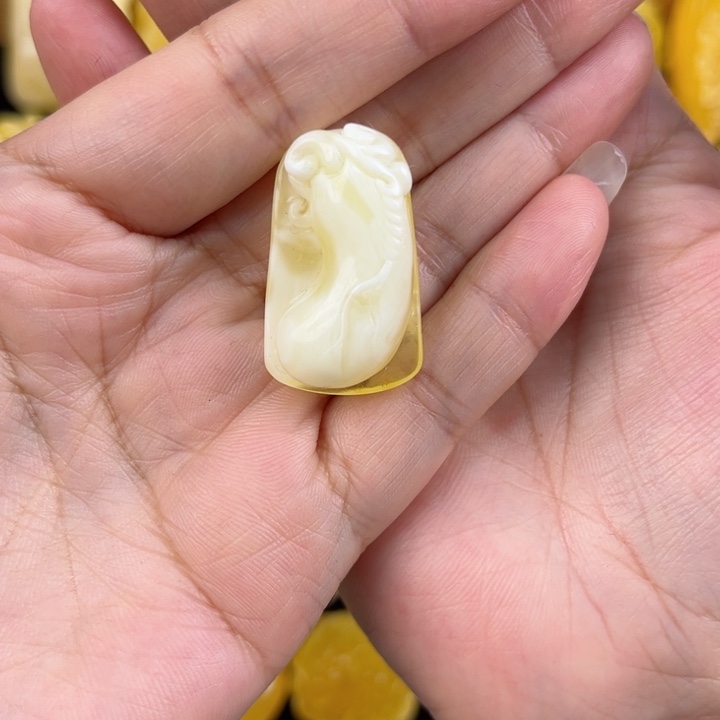 琥珀珠宝奇石未镶嵌琥珀，
