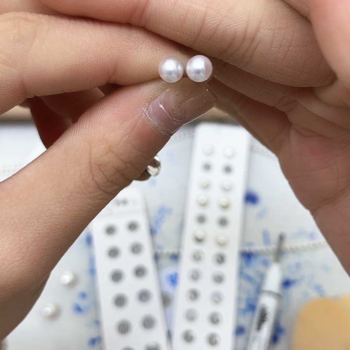 淡水珍珠耳饰银S925镶嵌，