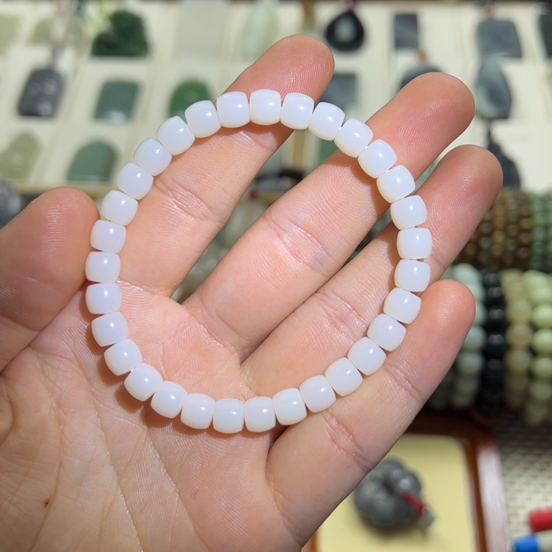 和田玉手链未镶嵌