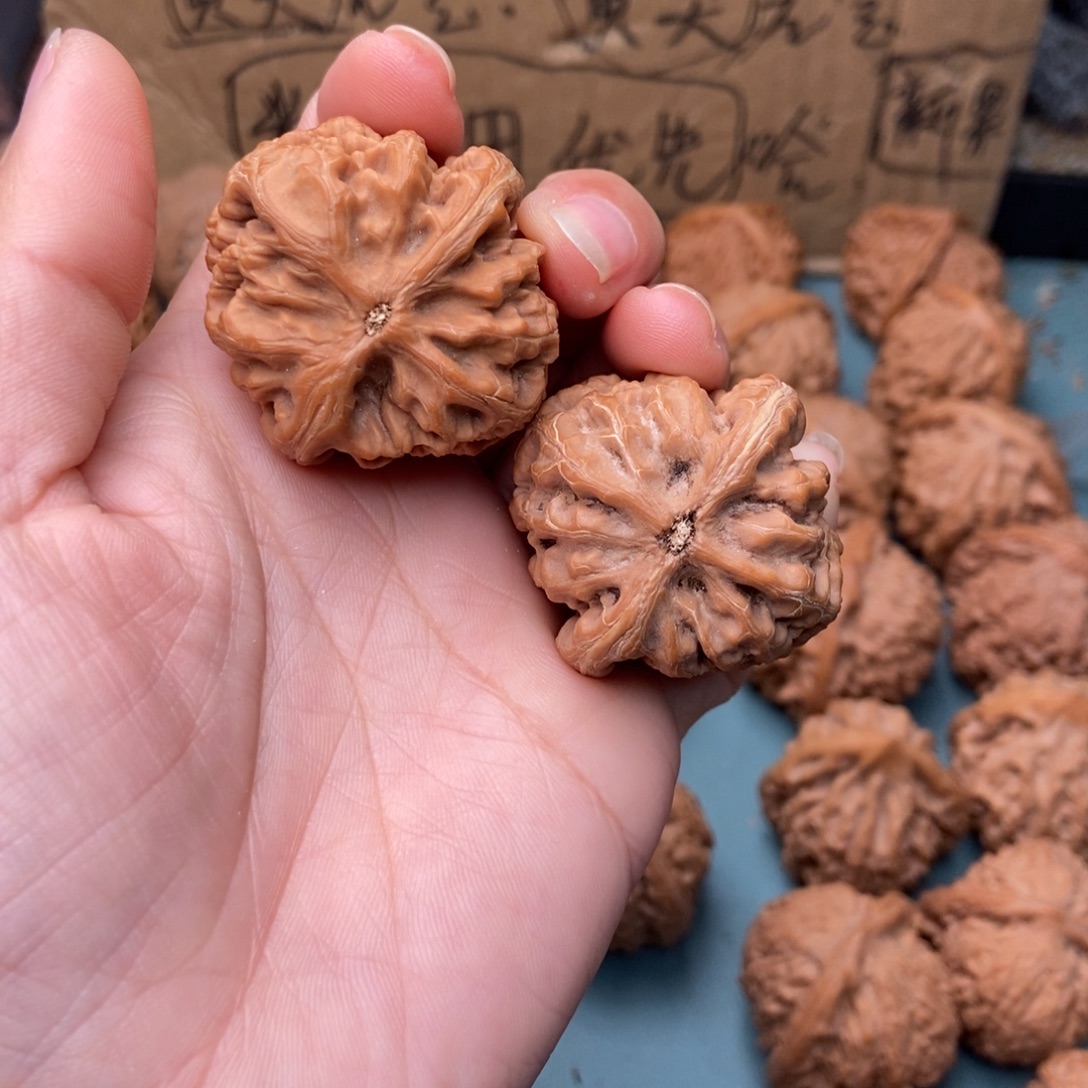 吊坠文玩核桃红锦鲤2