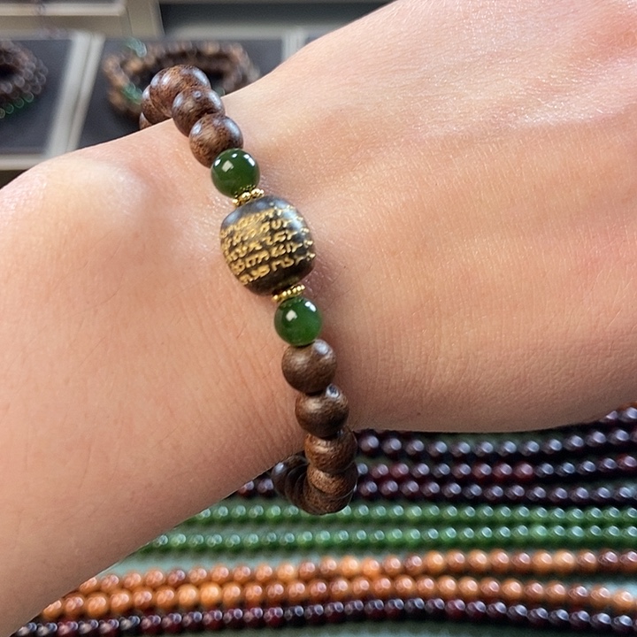 沉香手串0.7红土沉香手串