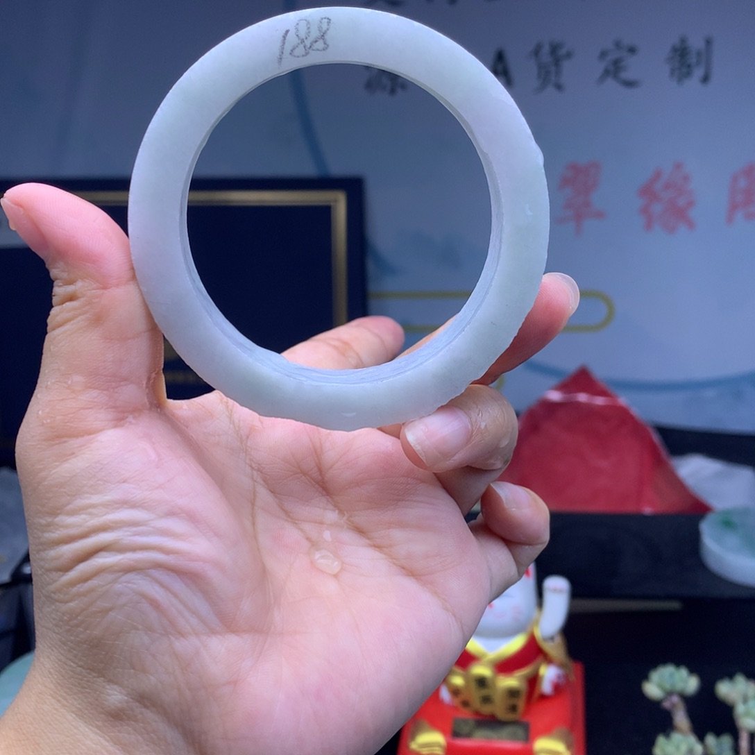 定制翡翠翡翠手镯未镶嵌