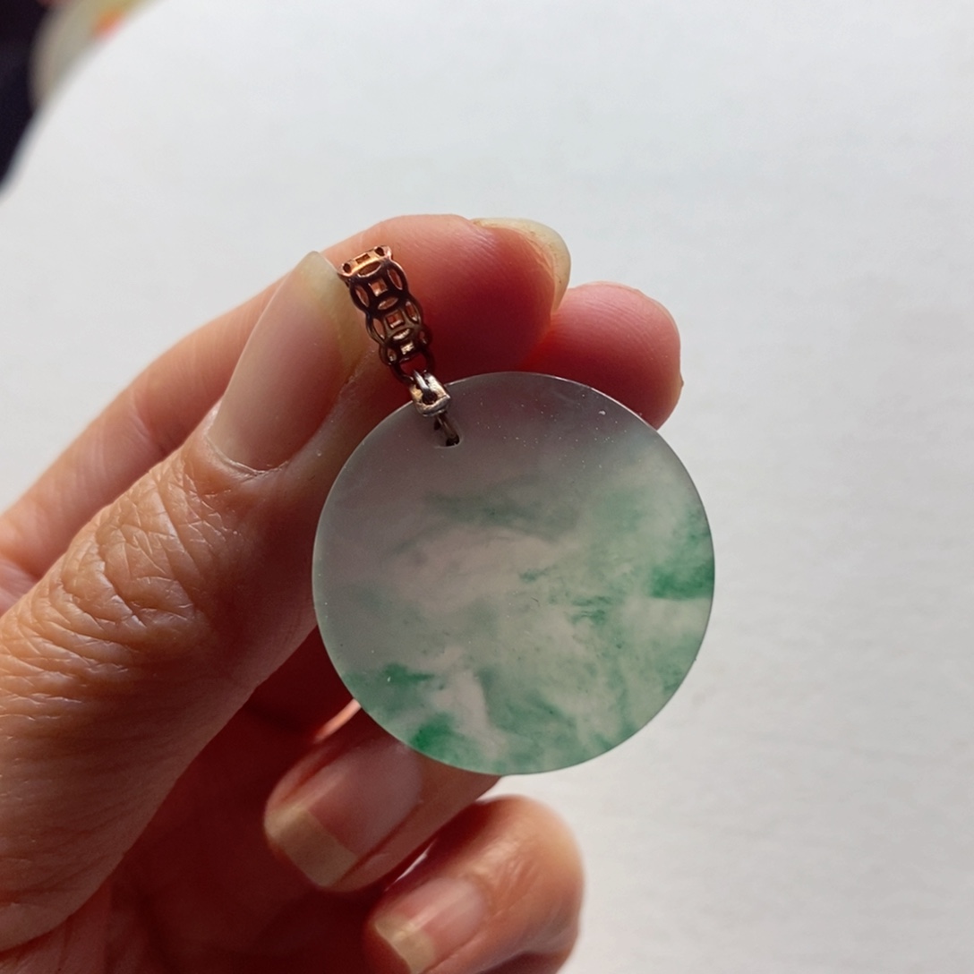 石英质玉颈饰未镶嵌