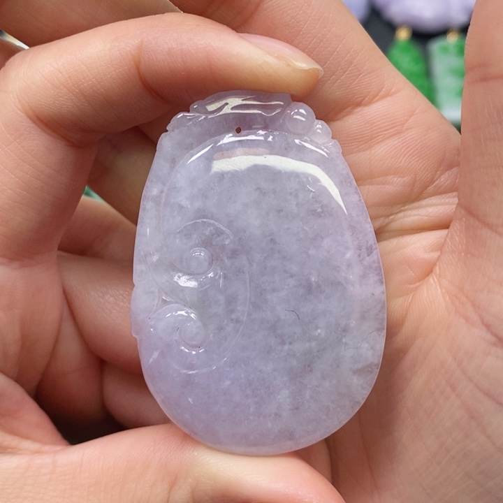 翡翠颈饰未镶嵌吊坠