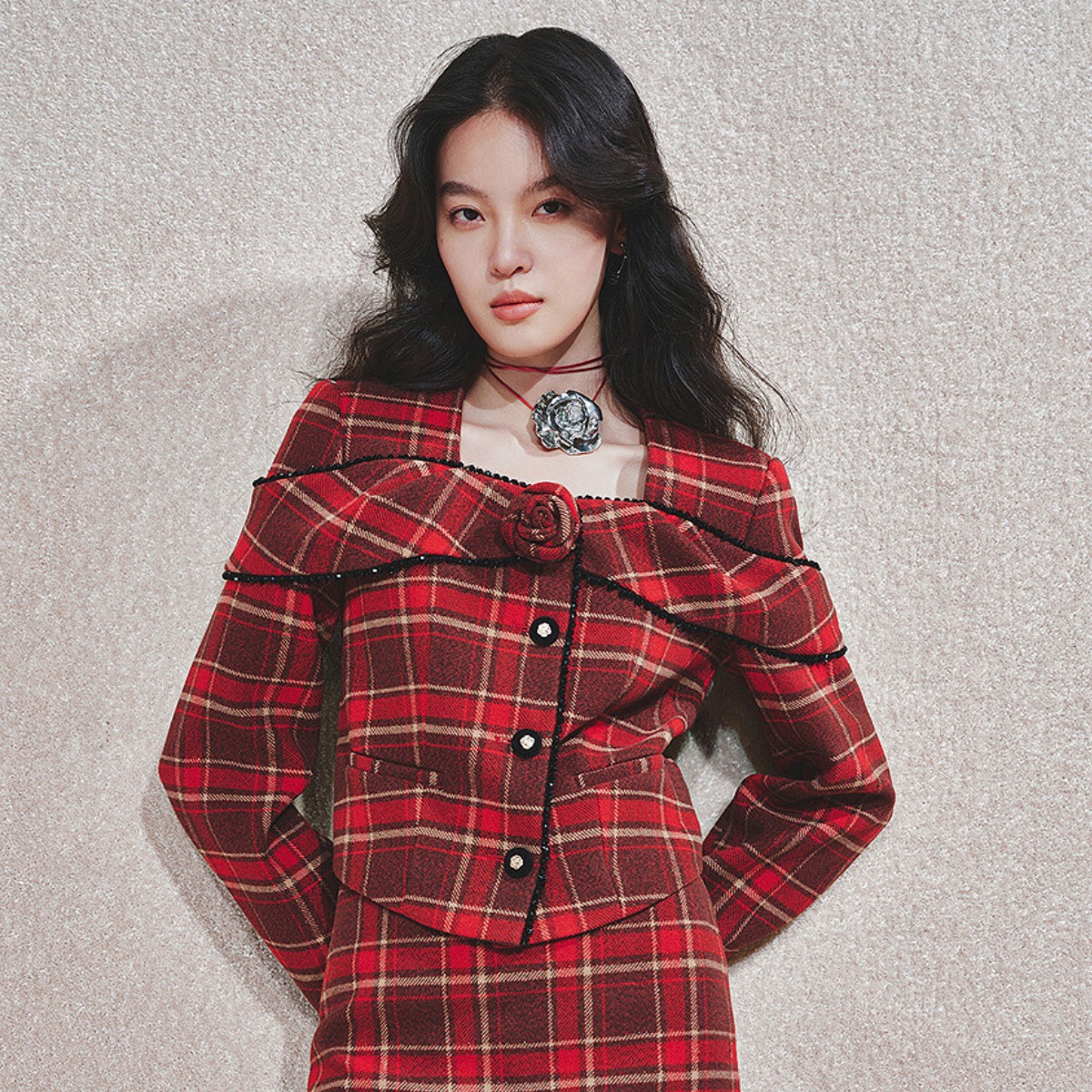 MAXRIENY复古优雅感红格纹外套女