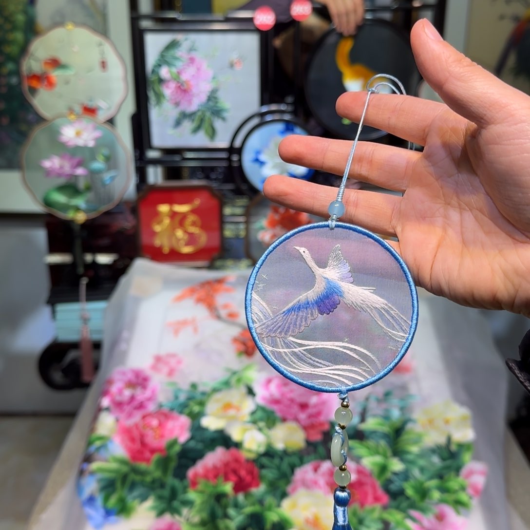 刺绣刺绣工艺精湛