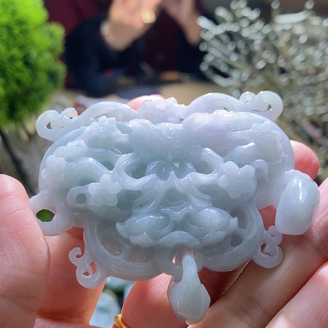 【闪购商品】翡翠颈饰未镶嵌九尾