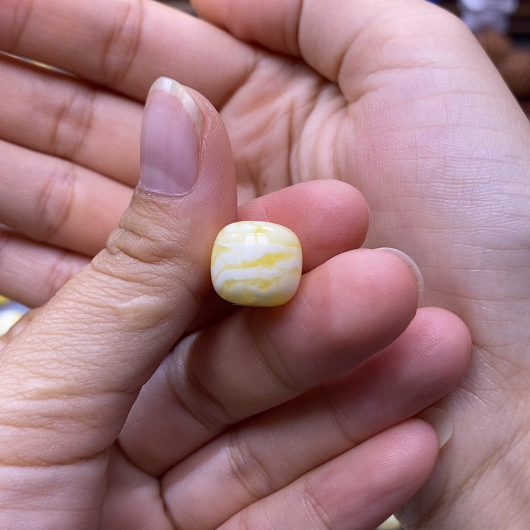 琥珀未镶嵌珠宝奇石贺