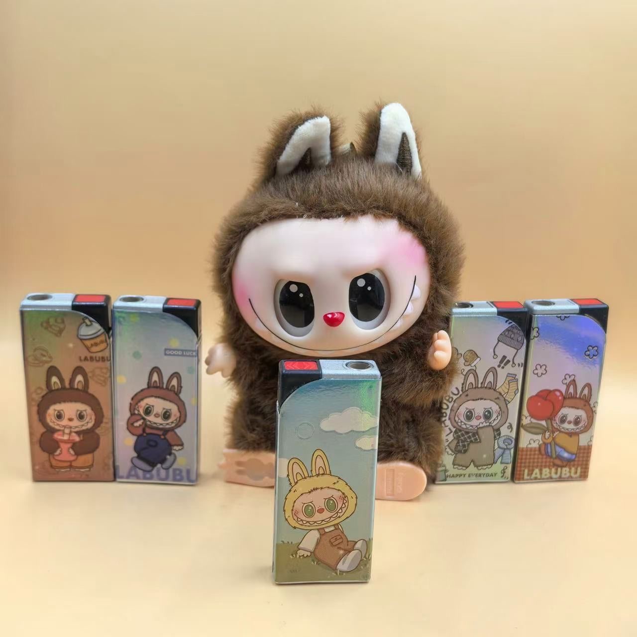 【厂家直销】拉布布经典方机打火机镭射光包纸蓝焰直冲充气超市批发