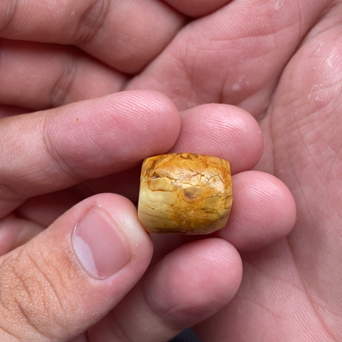 定制琥珀未镶嵌定制