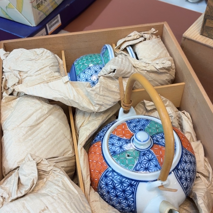 瓷片你也不接啊电话呀怎么还打