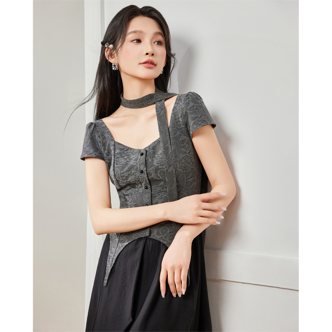 IEF/爱依服2025夏季新款文艺小众设计感时尚高级感气质女连衣长裙