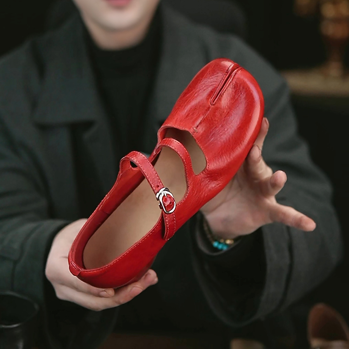 马皮小众法式单鞋粗跟分趾鞋一字带不掉跟百搭舒适女真皮浅口单鞋