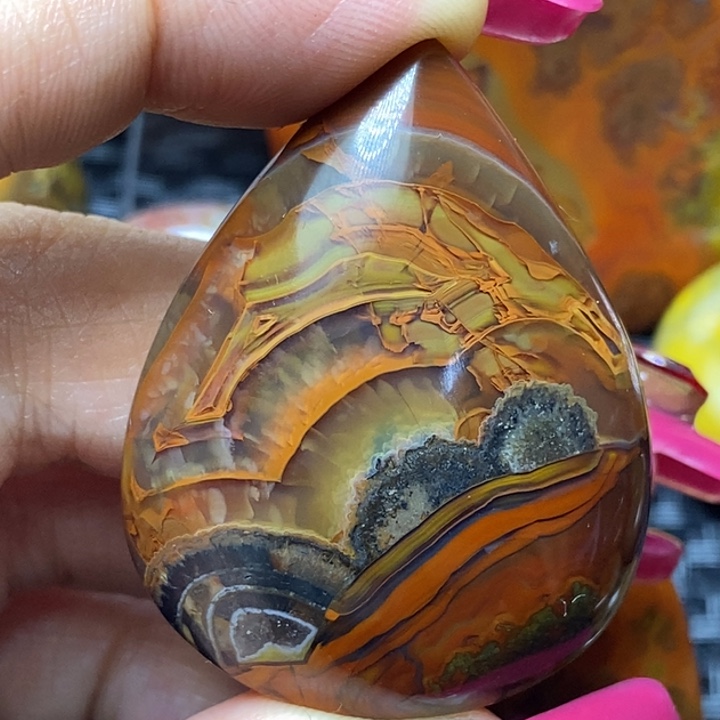 玛瑙/玉髓颈饰未镶嵌