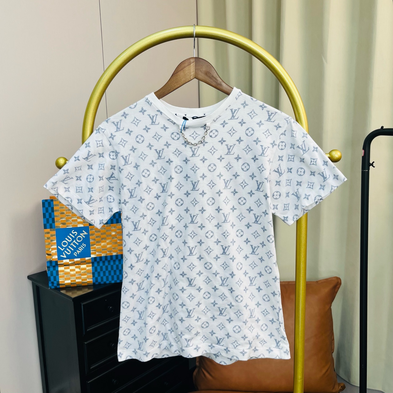 99新 LouisVuitton/路易威登 白色链条满印短袖 S码 99新