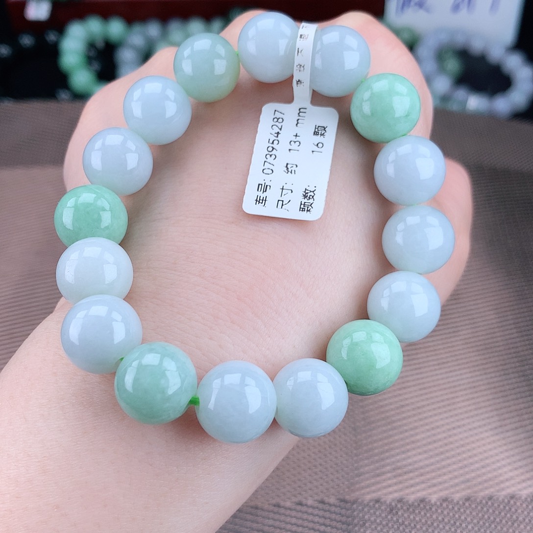 翡翠未镶嵌毛衣链
