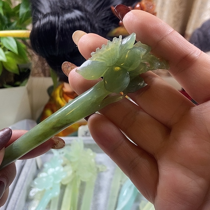 未镶嵌蛇纹石玉发饰