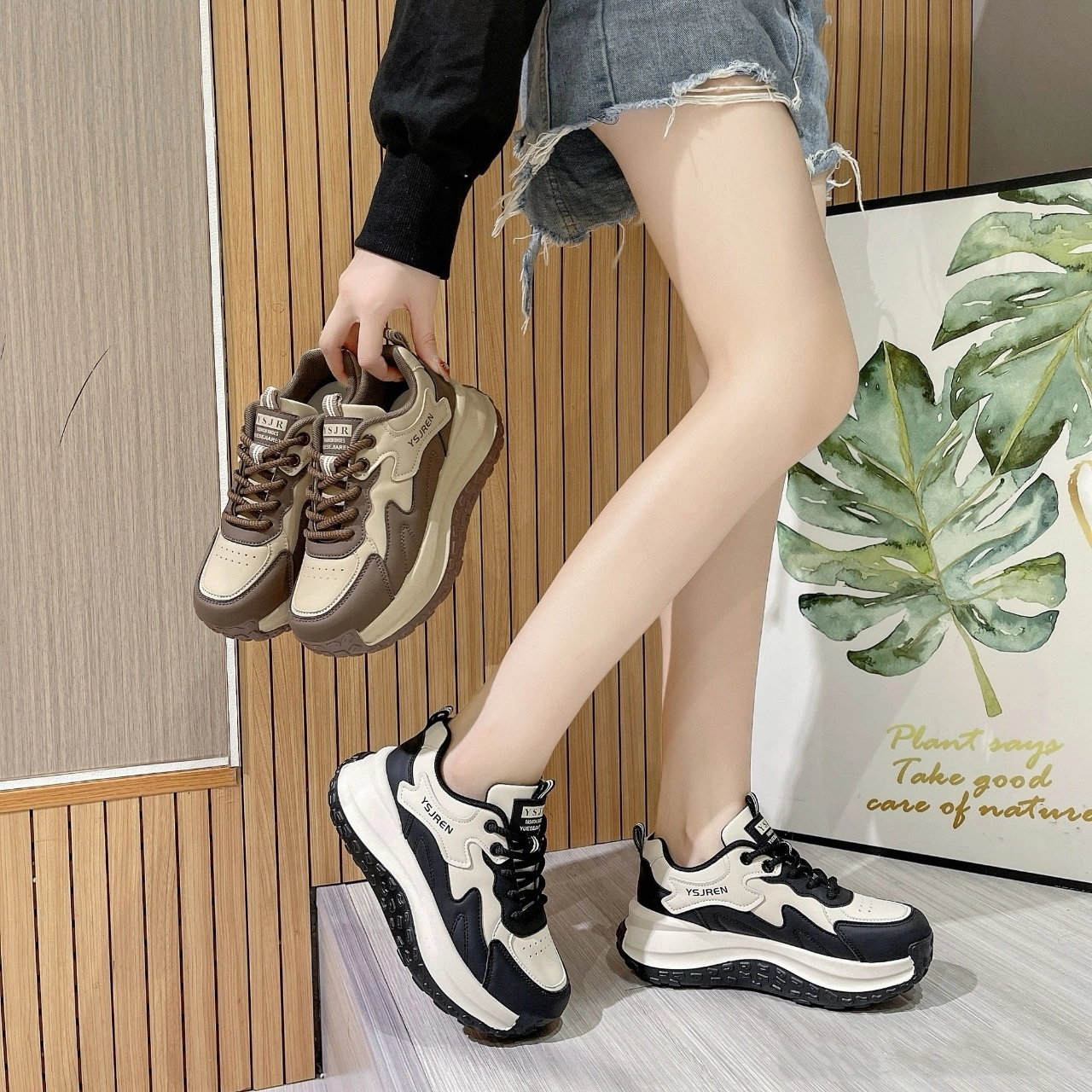 2025新款休闲鞋女时尚百搭透气厚底增高鞋8819