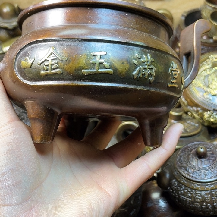 全是铜铜铜器铜器