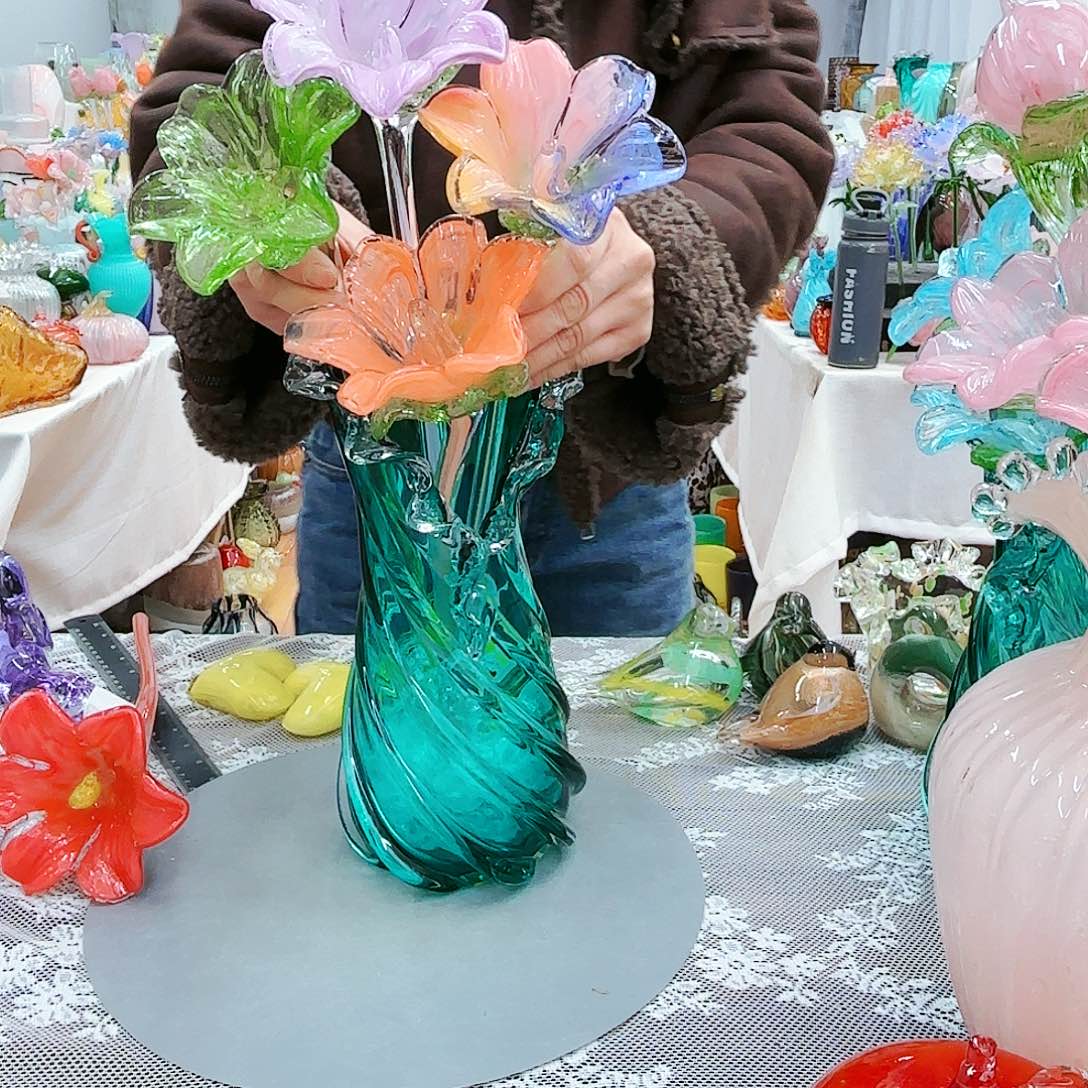 福利不退不换琉璃花瓶艺术品