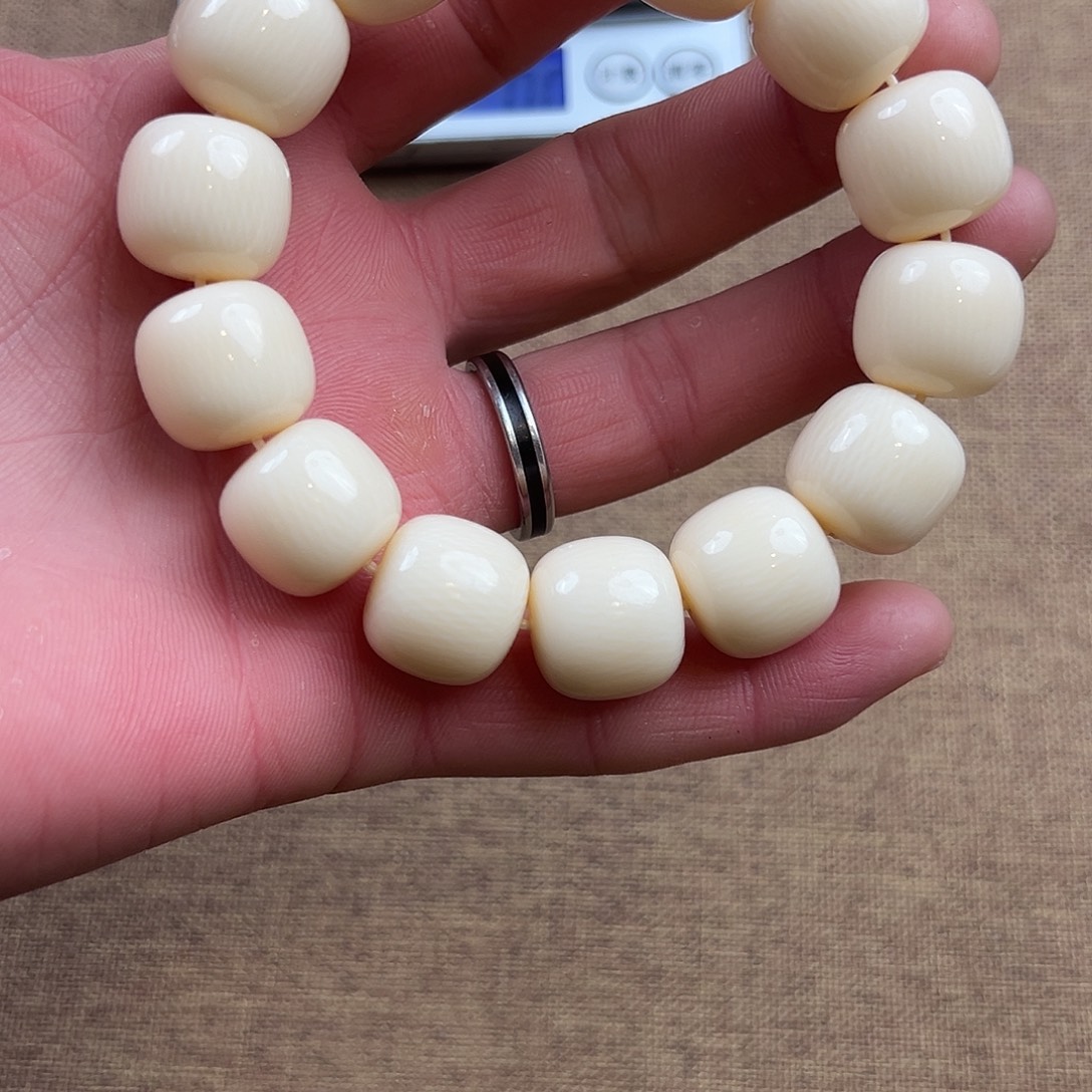 缅甸花梨（花梨木类）716