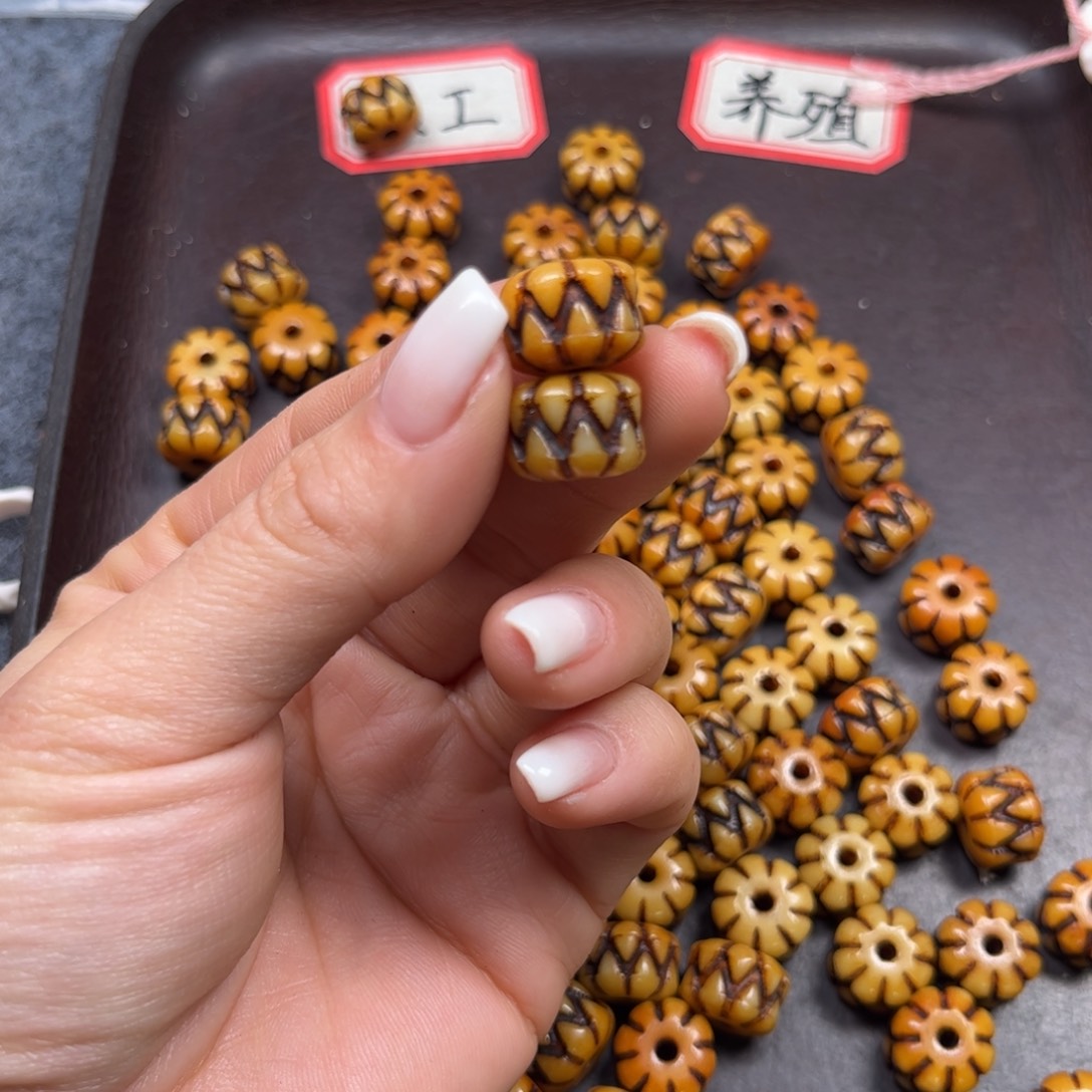 手串/手链驼骨编号183发2颗尺寸1.3