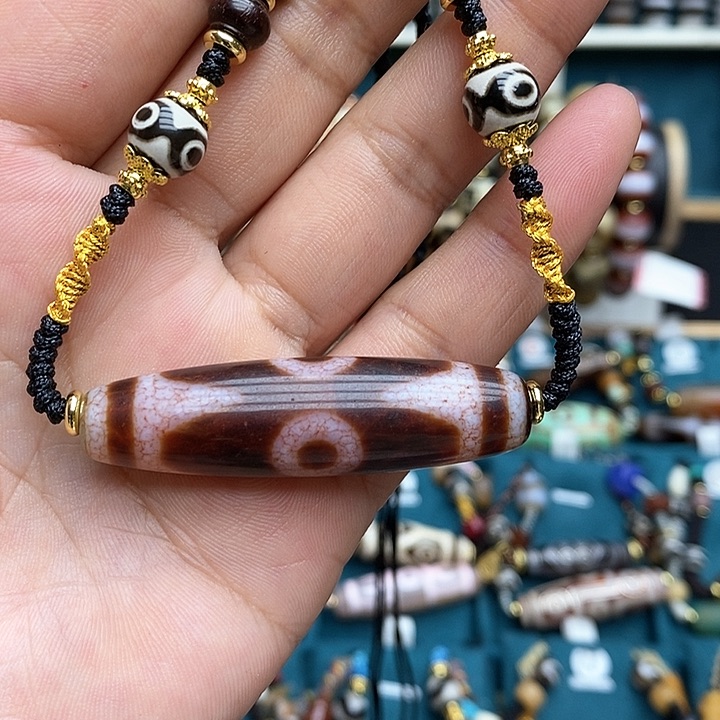 玛瑙/玉髓颈饰合金