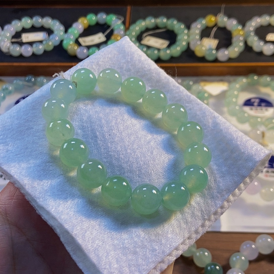 定制翡翠未镶嵌翡翠手串卡12+