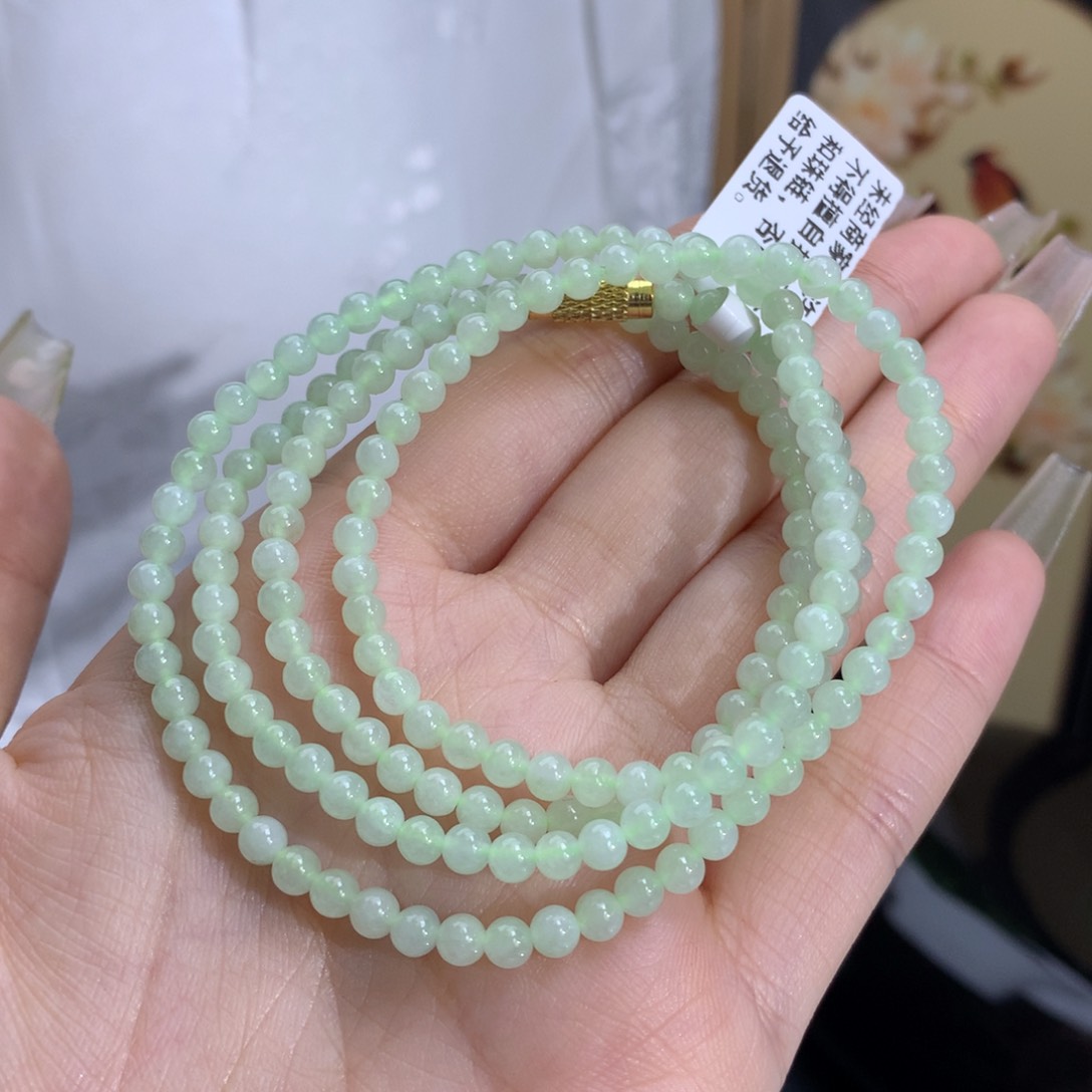 翡翠手链未镶嵌紫****张卡3.8冰润浅绿小米