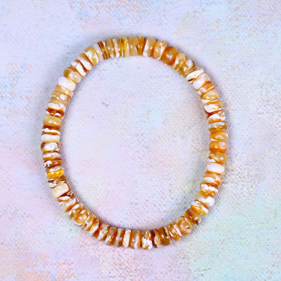 6+mm彩蜡隔片手串，上手可爱，就一条4.7克