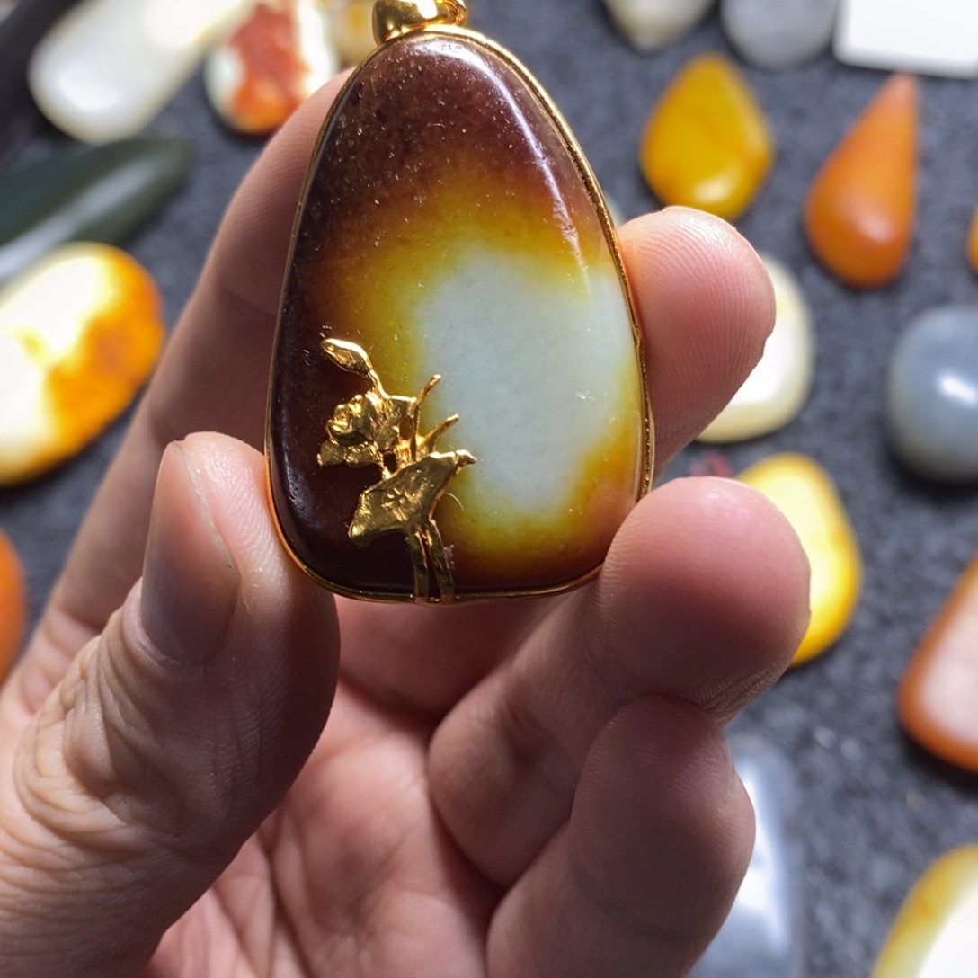 【闪购商品】和田玉颈饰未镶嵌