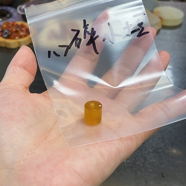 心****玛瑙/玉髓未镶嵌珠宝半成品