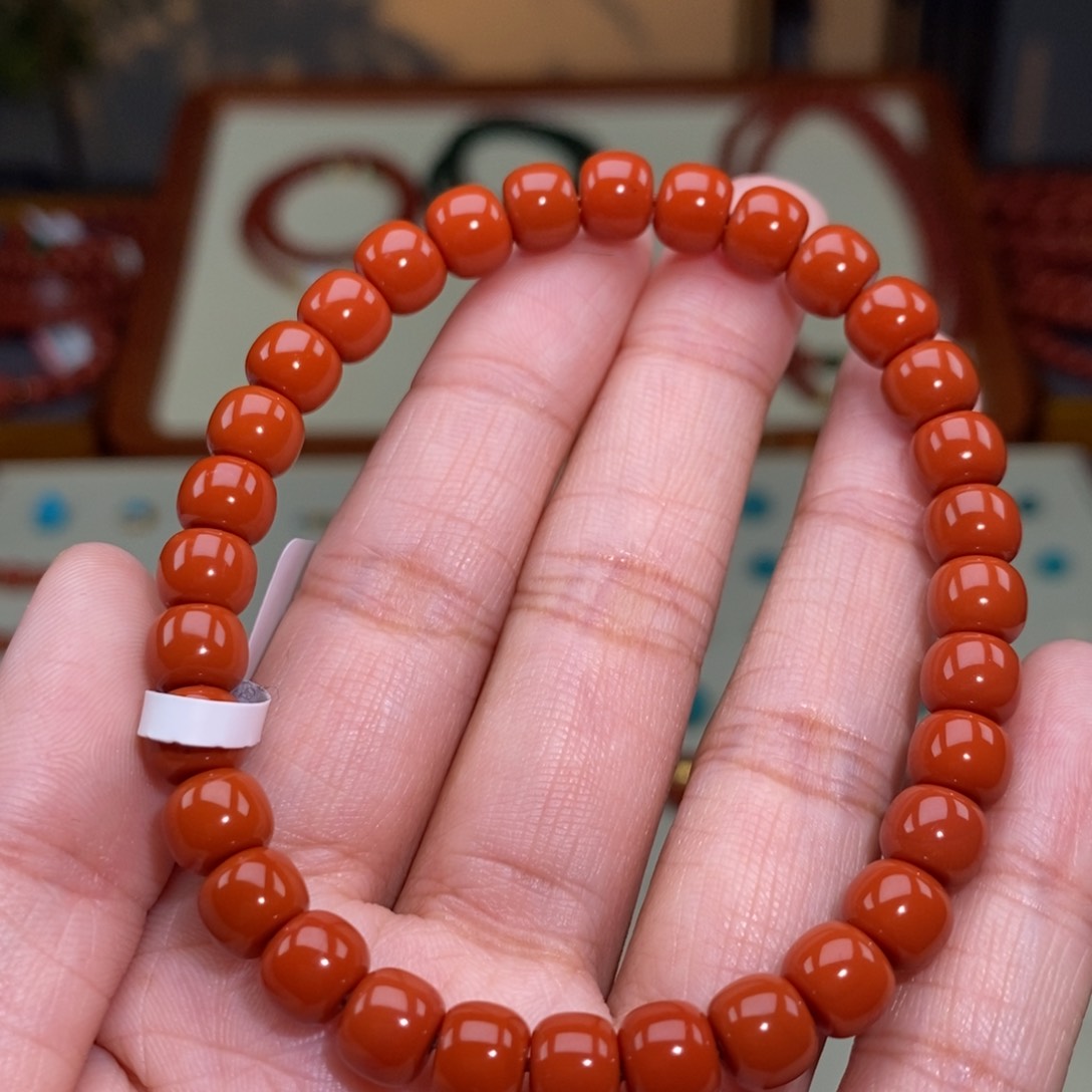 南红玛瑙颈饰未镶嵌