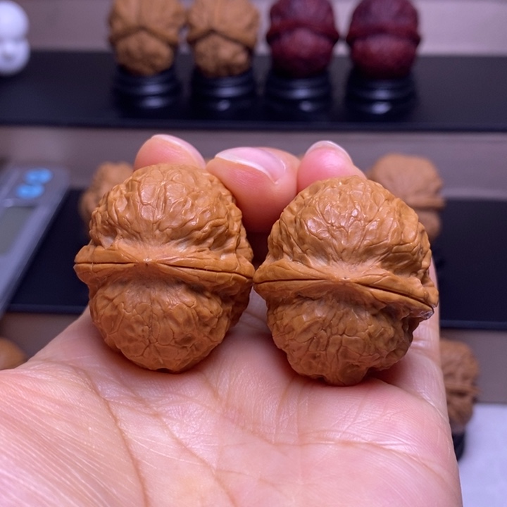 把件文玩核桃粗筋钢炮49