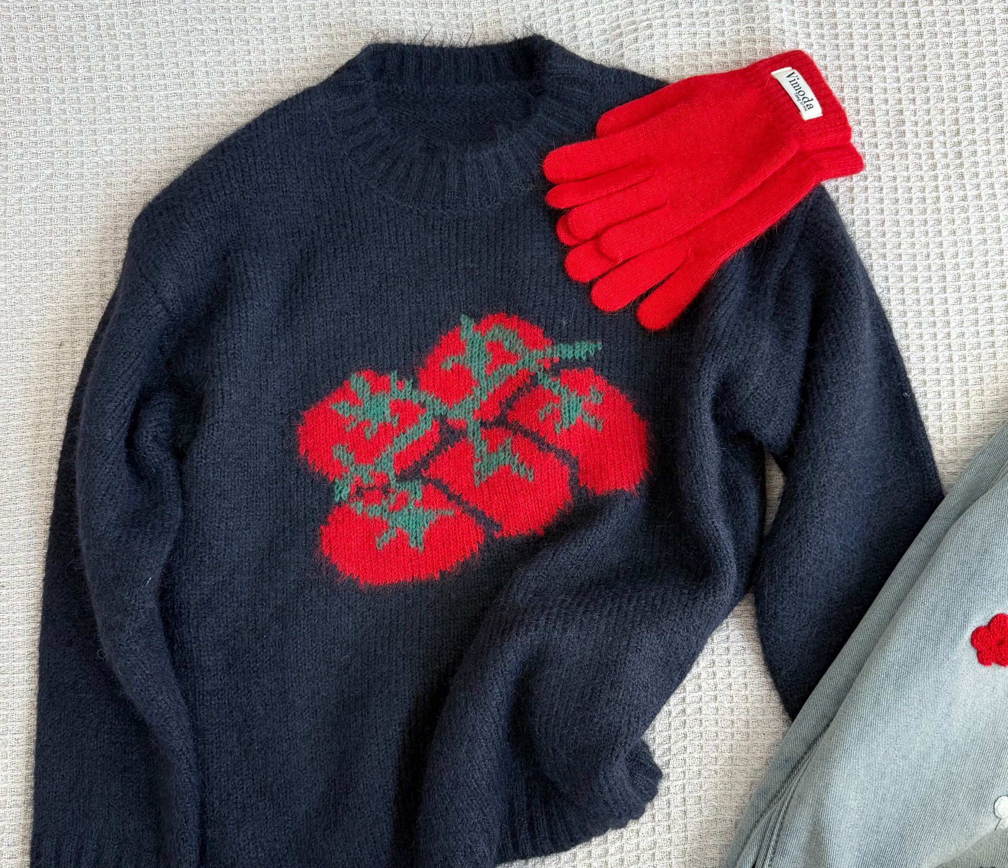 柿柿如意刺绣毛衣宽松慵懒软糯针织衫2025秋冬百搭长袖时尚上衣