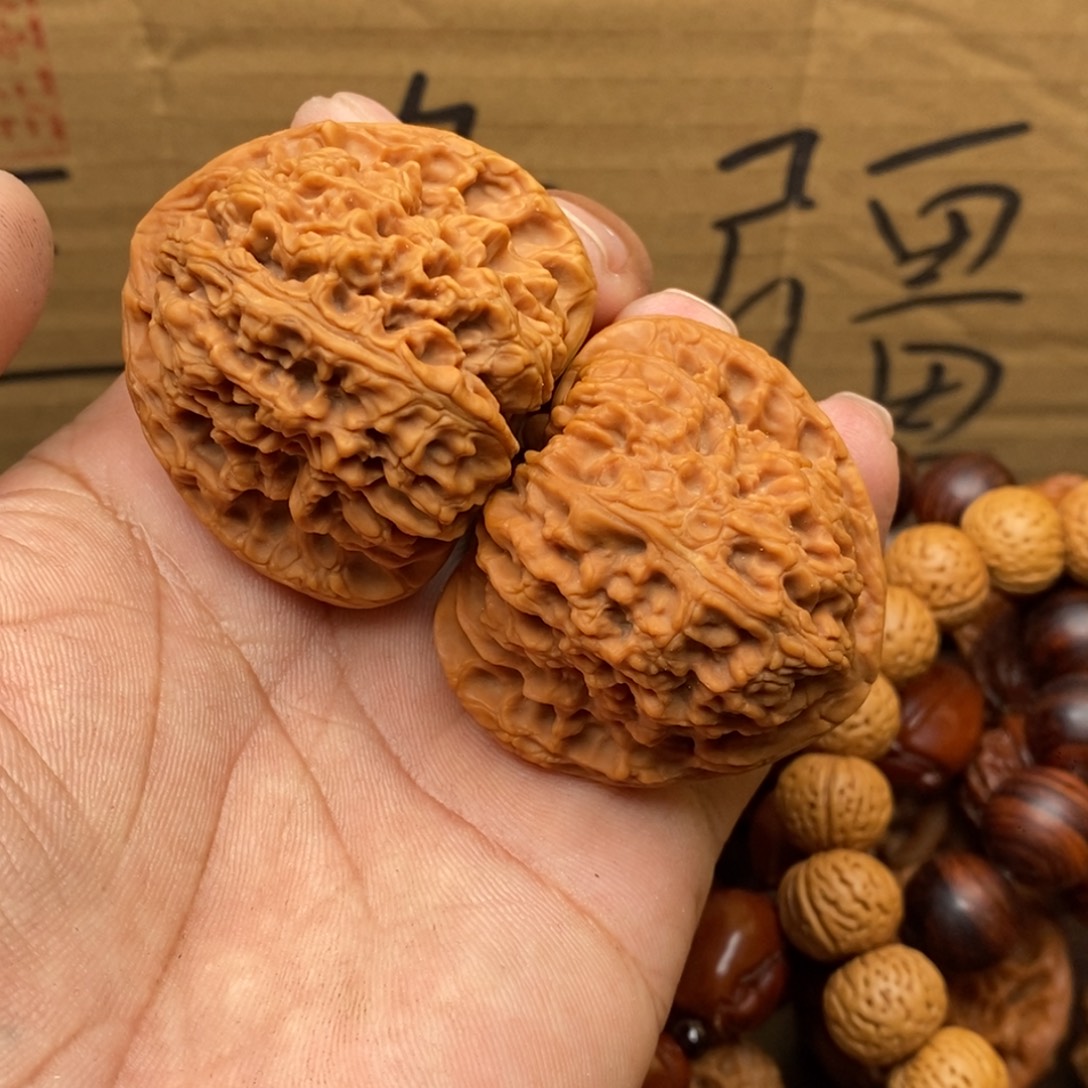 *****把件文玩核桃44南疆石…………