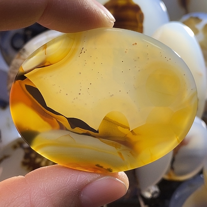 未镶嵌颈饰玛瑙/玉髓