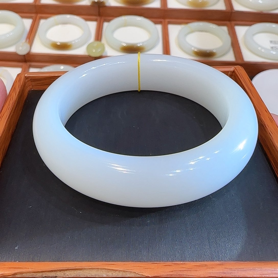 和田玉手镯未镶嵌新疆羊脂白玉55 56 57