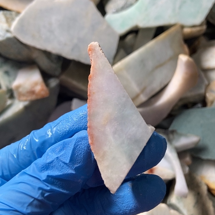 翡翠颈饰未镶嵌天然翡翠