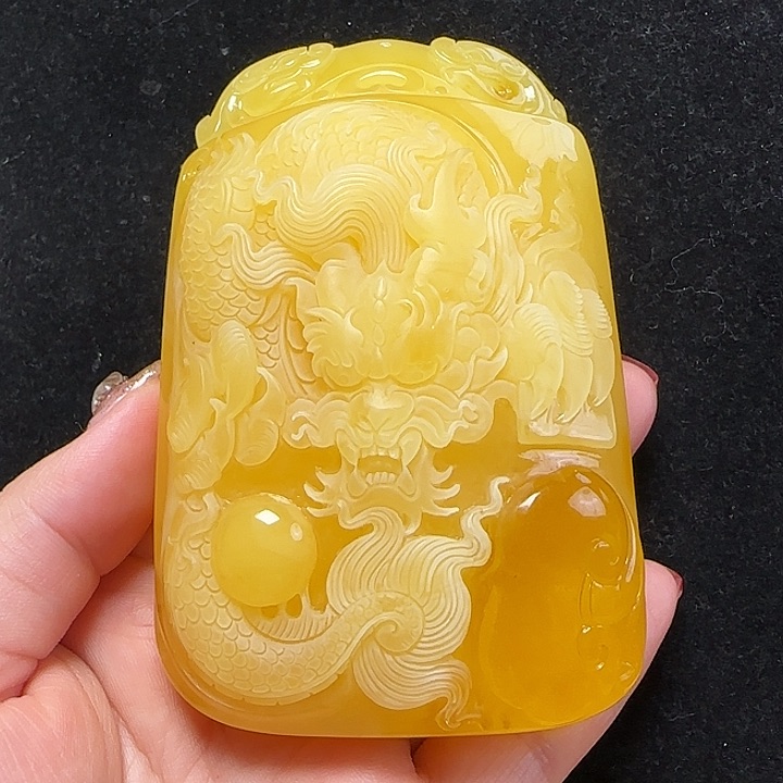 蜜蜡珠宝奇石未镶嵌
