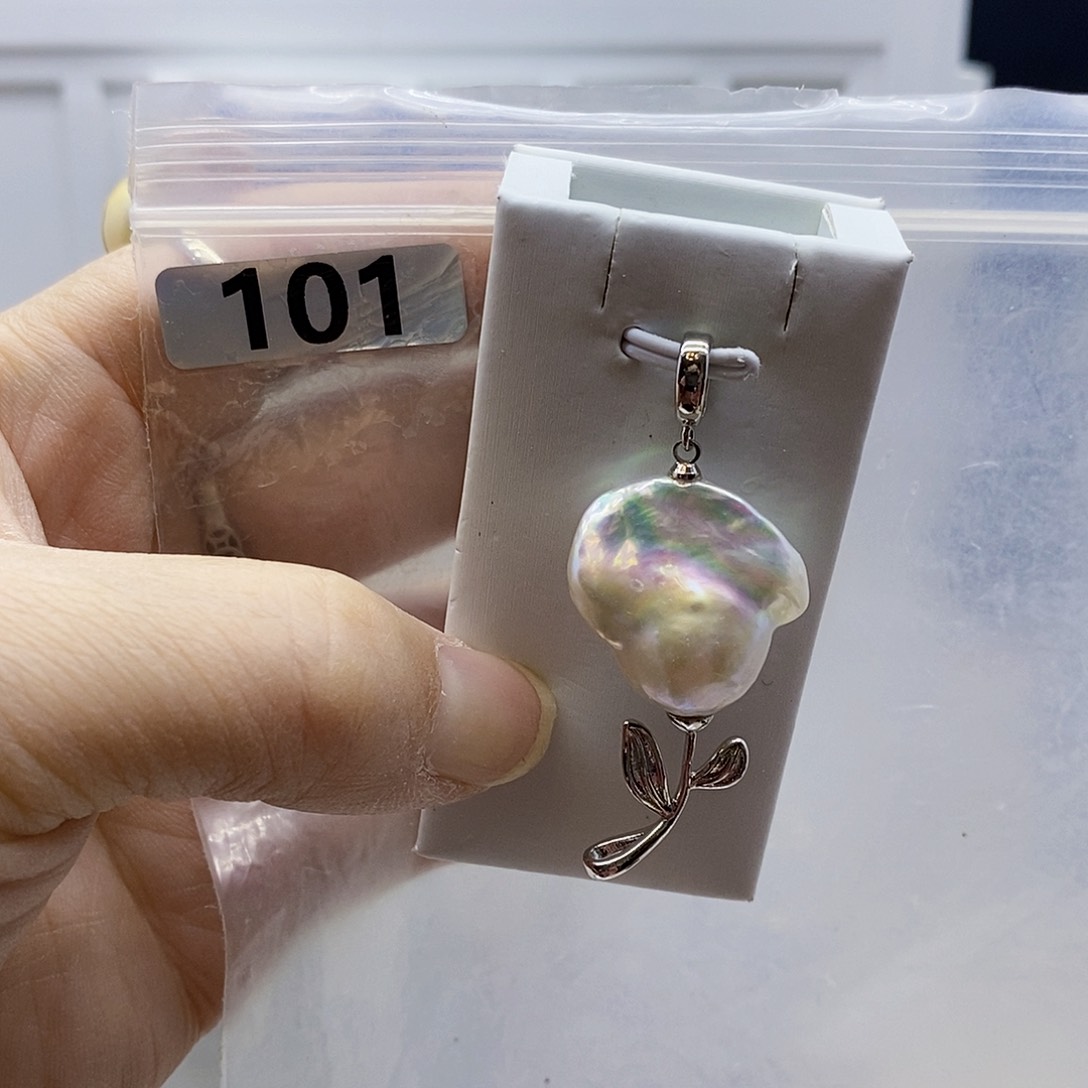 颈饰合金淡水珍珠