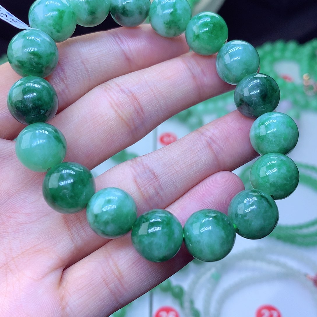 翡翠毛衣链未镶嵌