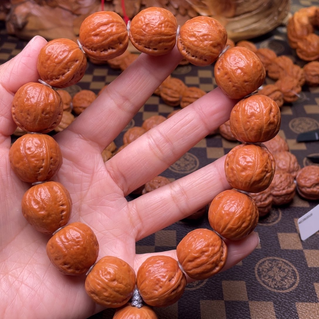 文玩核桃手串光珠八棱6