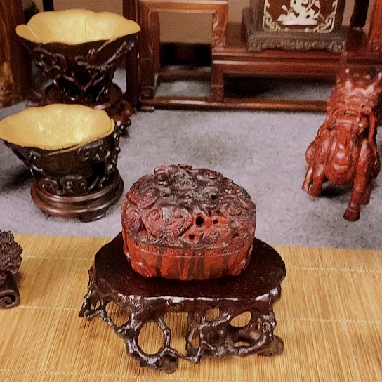 檀香紫檀（小叶紫檀）七**日