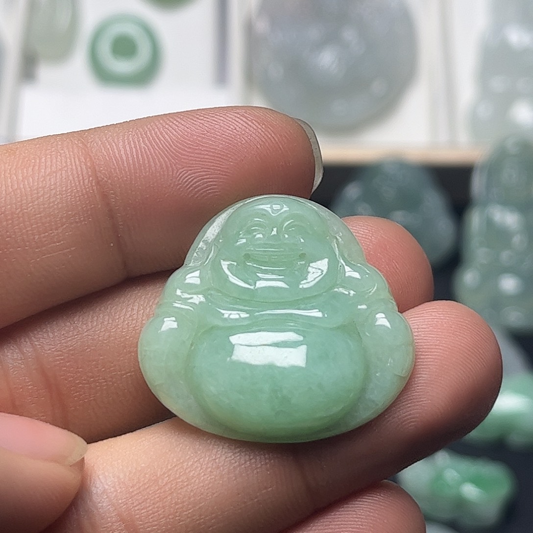 翡翠未镶嵌颈饰缅甸天然翡翠