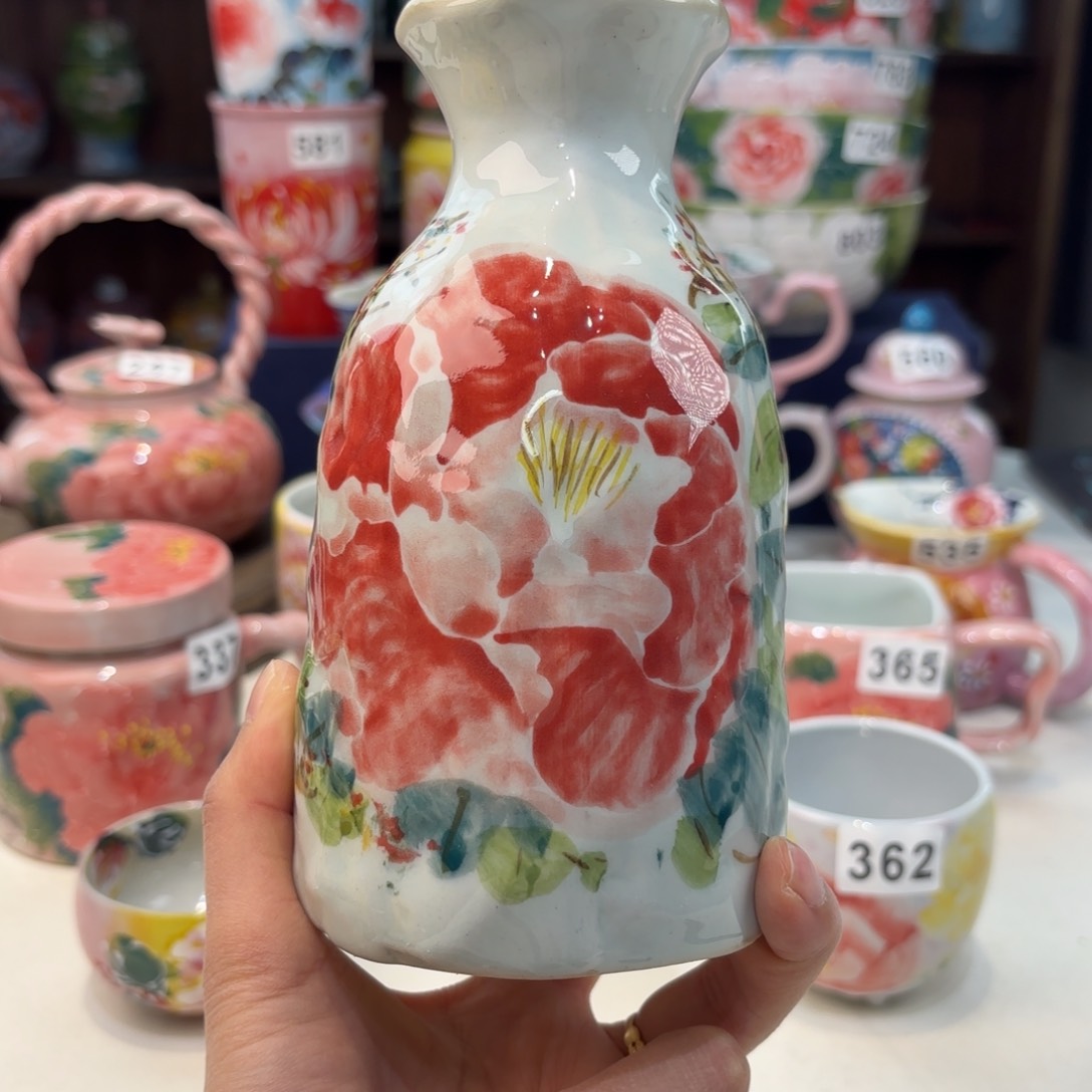 瓷片兔兔好漂亮e de mo l l k