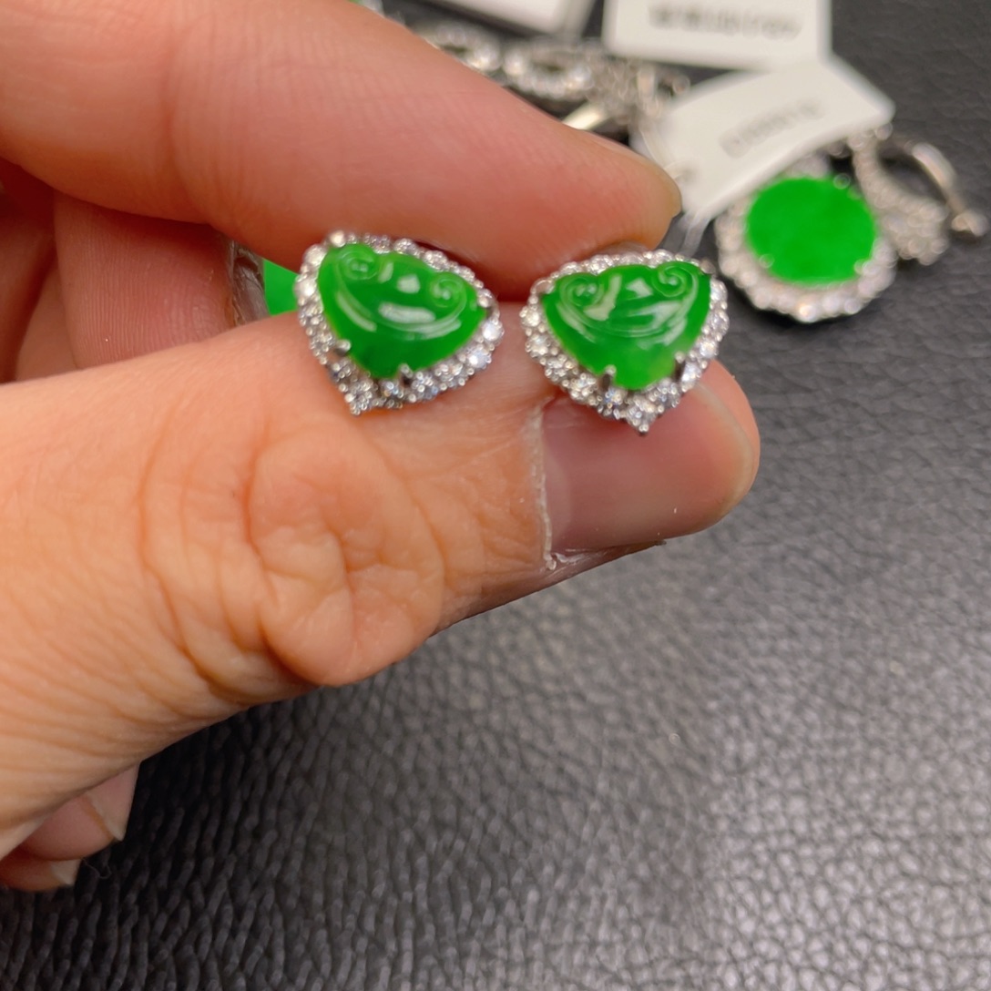 翡翠吊坠(不含链)银S925镶嵌耳钉