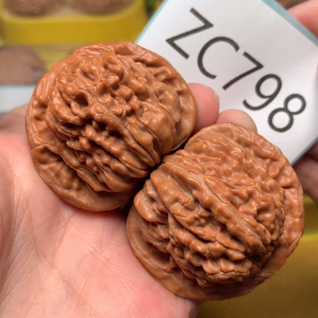 文玩核桃把件汉高楼44