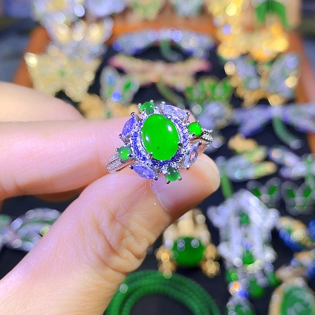 吊坠(不含链)银S925镶嵌翡翠