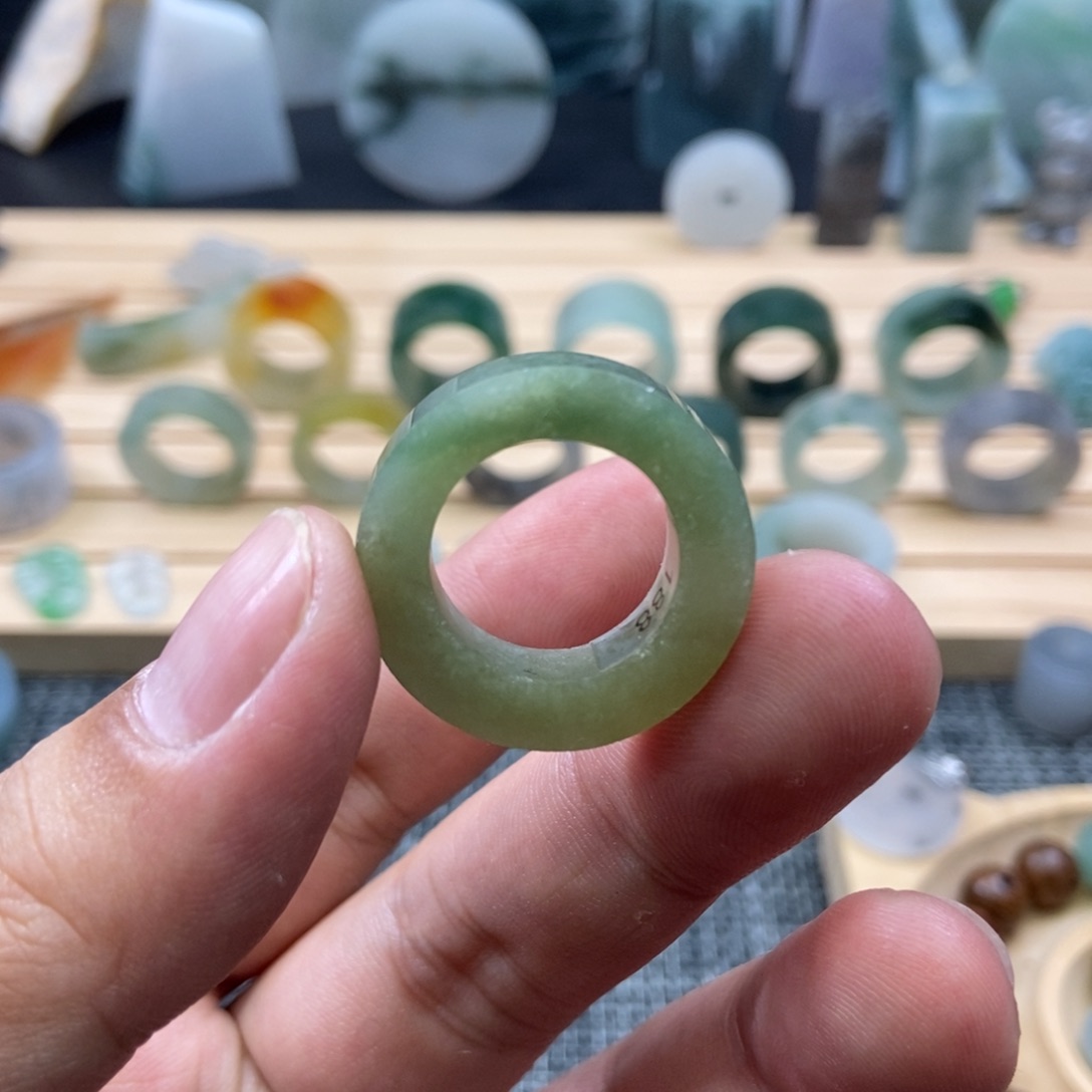 定制翡翠未镶嵌璟一珠宝翡翠定制